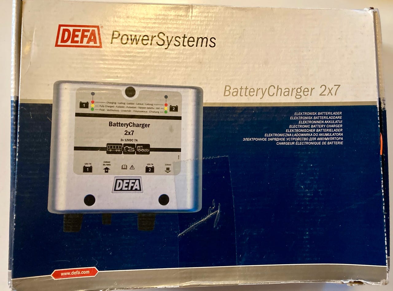 DEFA multicharger/marinecharger 12V batterilader for fastmontering ...