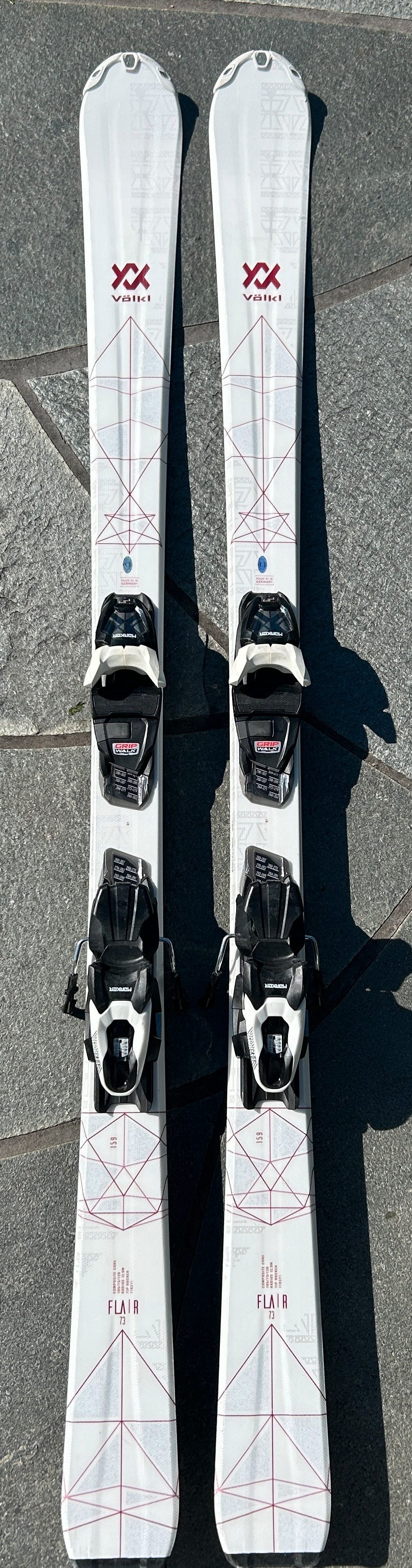 VOLKL Flair 73 147 スキー 板 MARKER 3 women's skis VOLKL FLAIR 73 black 2019, Progressive