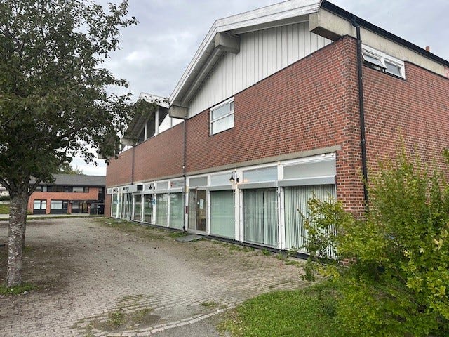 Tverlandet Molnbakken combination building wi…