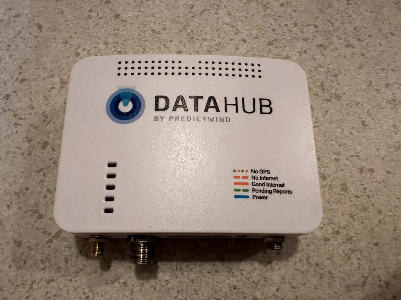 PredictWind Datahub med tracker | FINN-torget