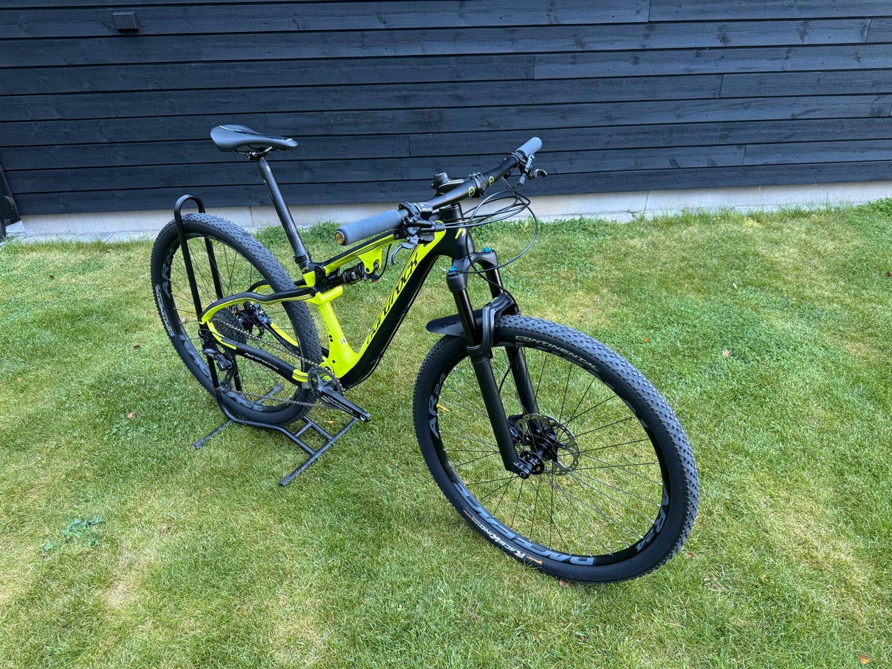 Hard Rocx Forza Volante | FINN-torget