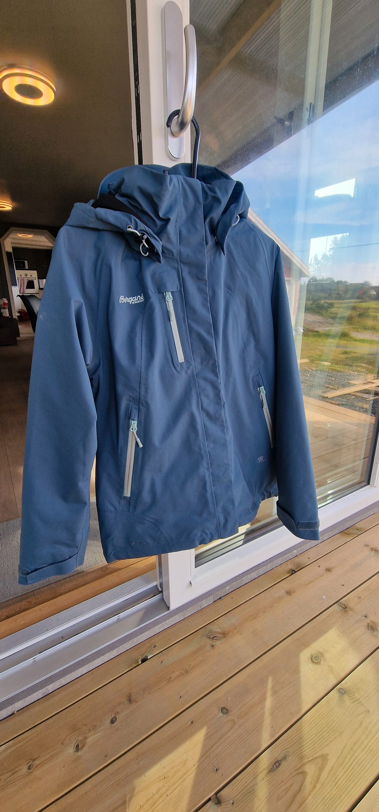Flya Insulated Slingsby Insulated Hybrid Jacket Bergans Flya