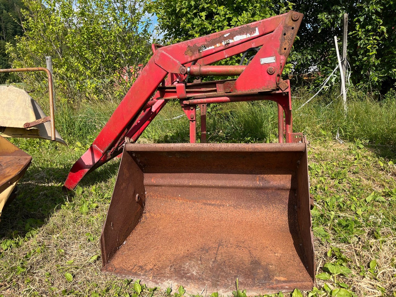 l-frontlaster-til-massey-ferguson-135-finn-torget