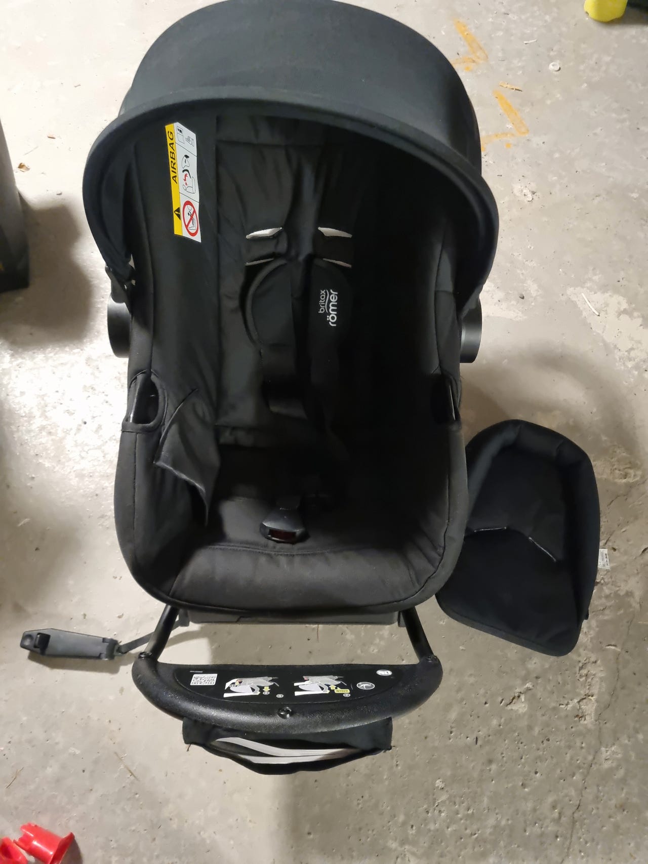 Britax rømer bilsete til baby, pent brukt. | FINN-torget