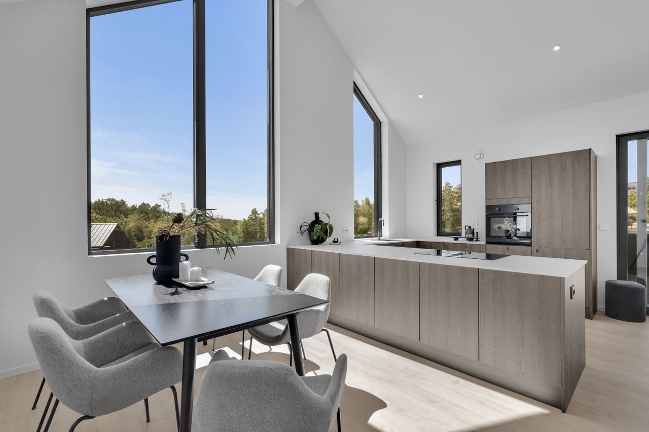 Image #8 Søgne/ Åros - Moderne og innholdsrik enebolig. Oppgradert inne og ute.
