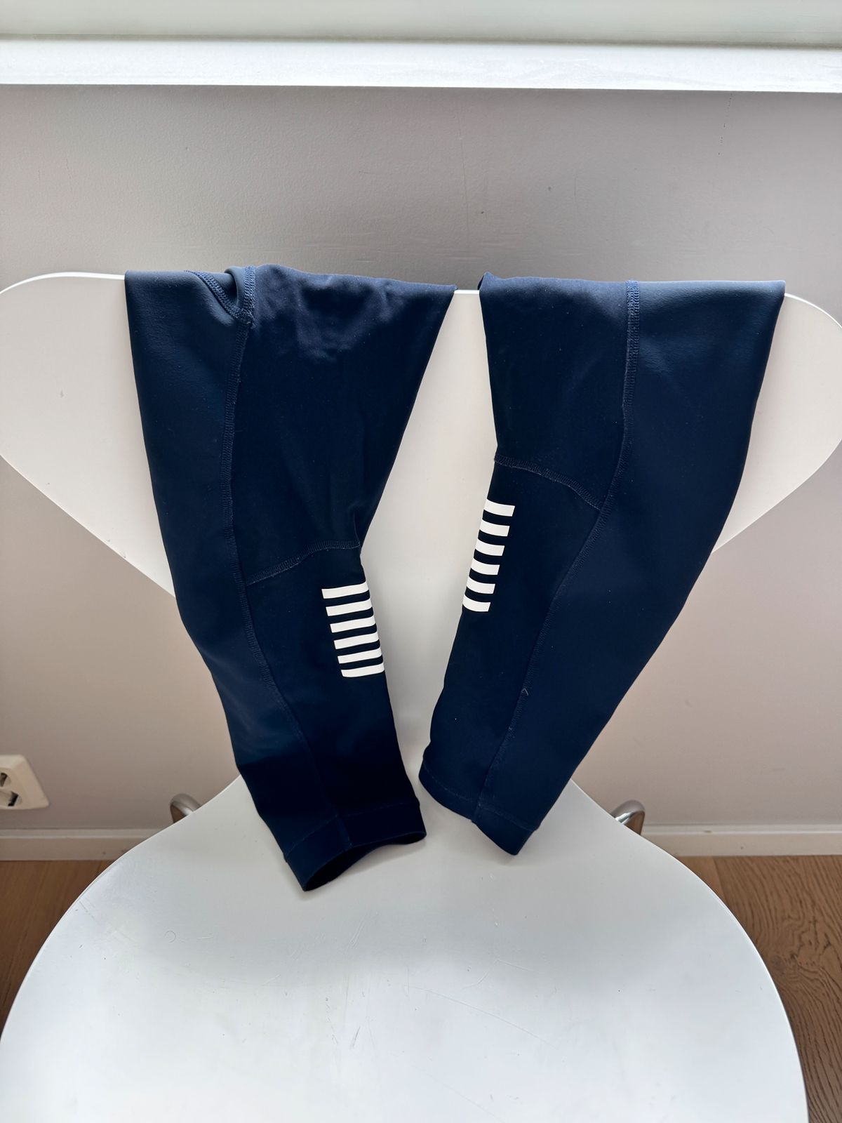 Rapha Pro Team Leg warmers | FINN-torget