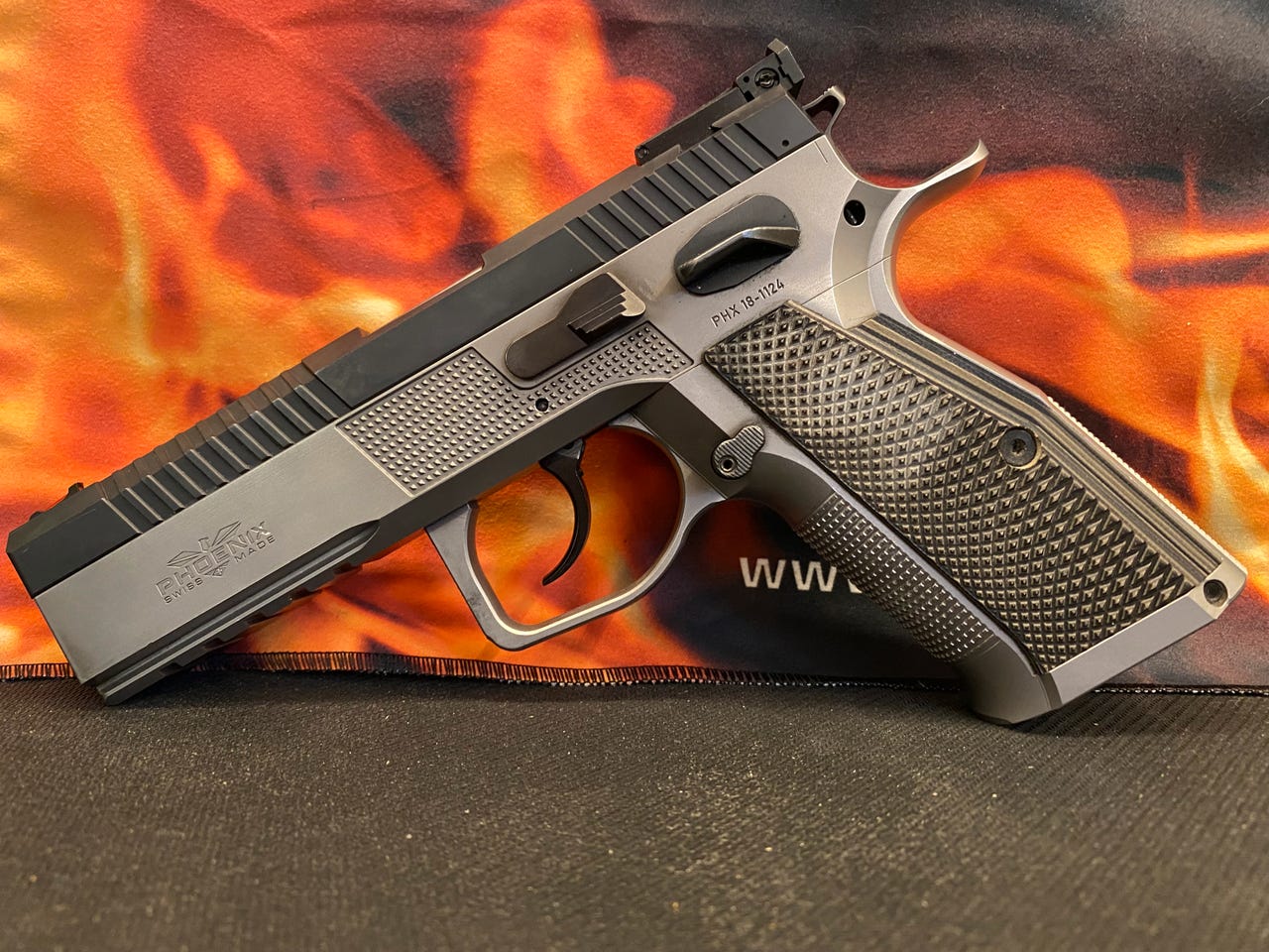 Phoenix Redback gen 1 - 9x19mm | FINN-torget