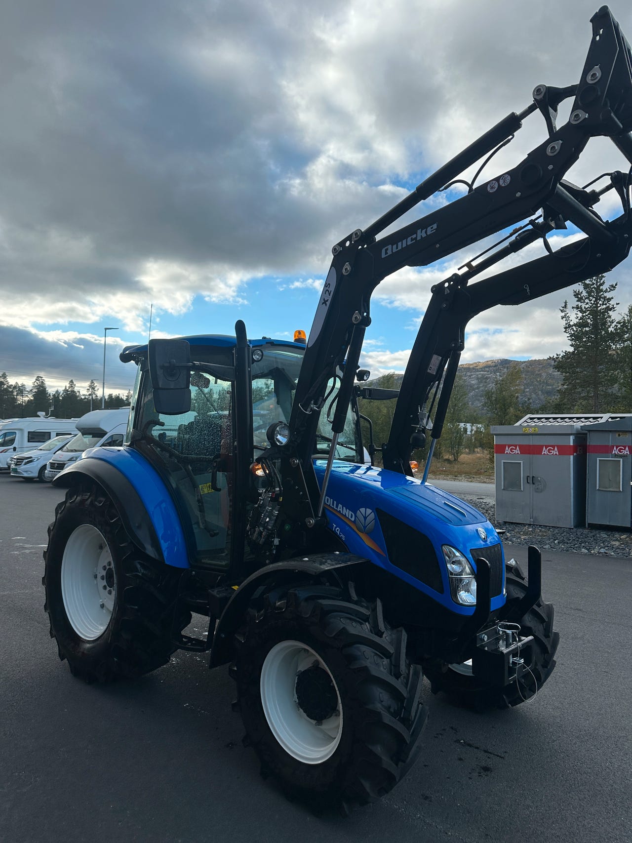 cc2ab64f-9fc6-4fc6-b09c-39a636aad2ba