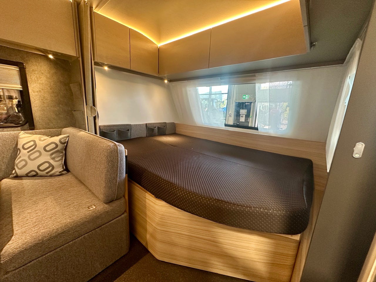 d36a5cf2-6c76-48f7-838f-542d8eebdb3e