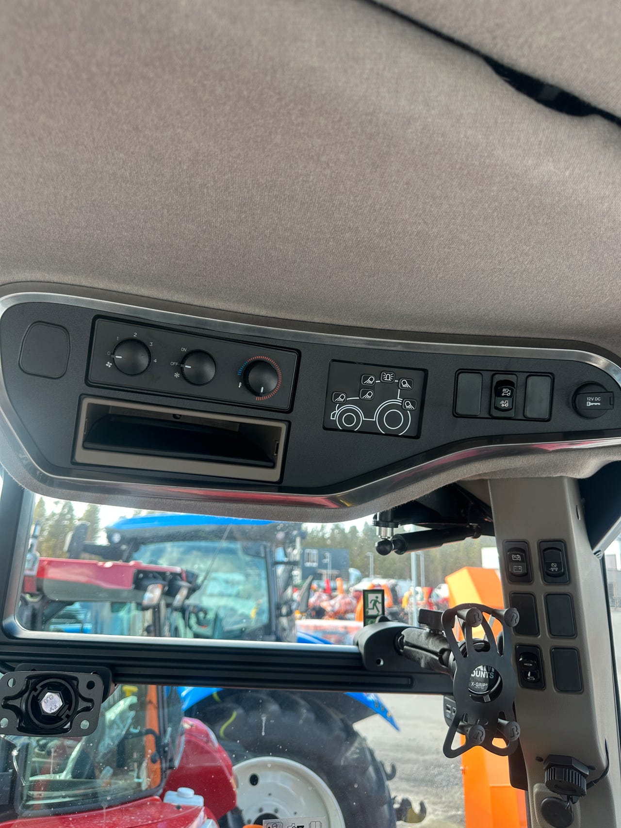 d6008a73-05bd-4ebf-86b0-2b7746043d95