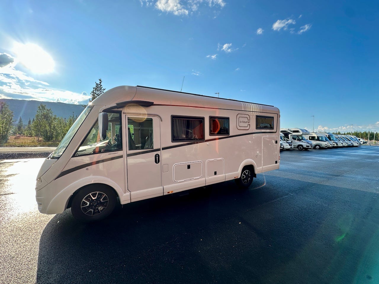 d8569805-058f-4725-a189-206096175205