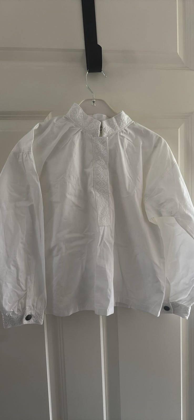 Bunadsskjorte str 122/128 | FINN-torget