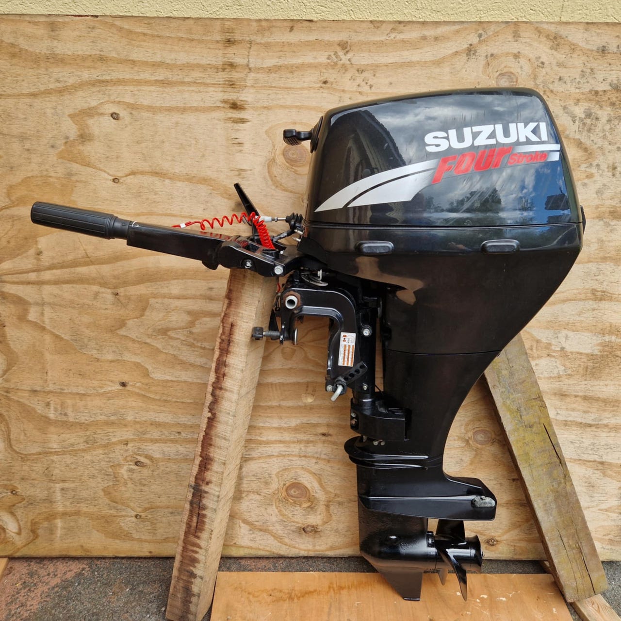 Påhengs/utenbordsmotor Suzuki DF 9,9 | FINN-torget