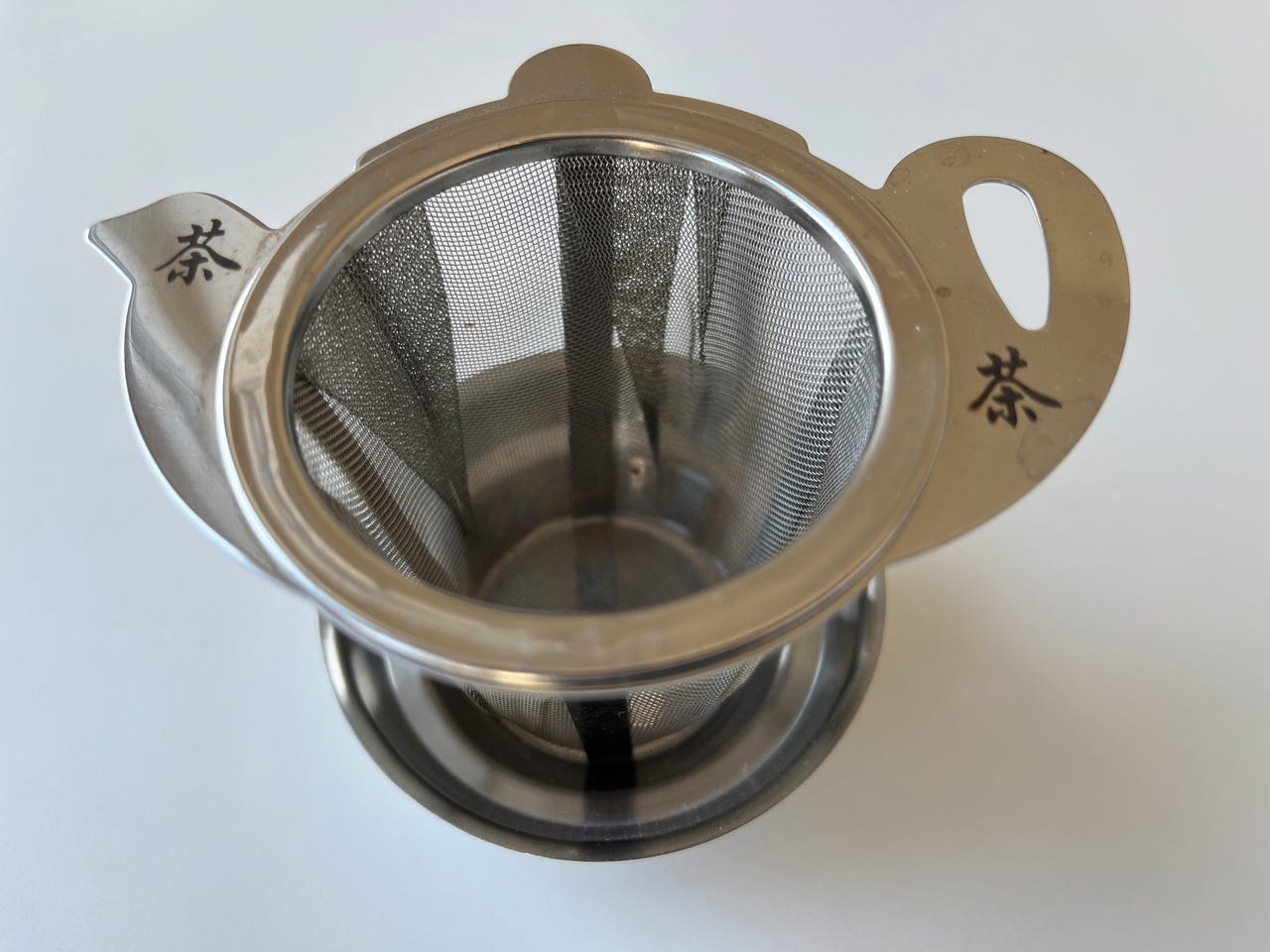Te-filter med skål, te-sil, tefilter, tesil | FINN-torget