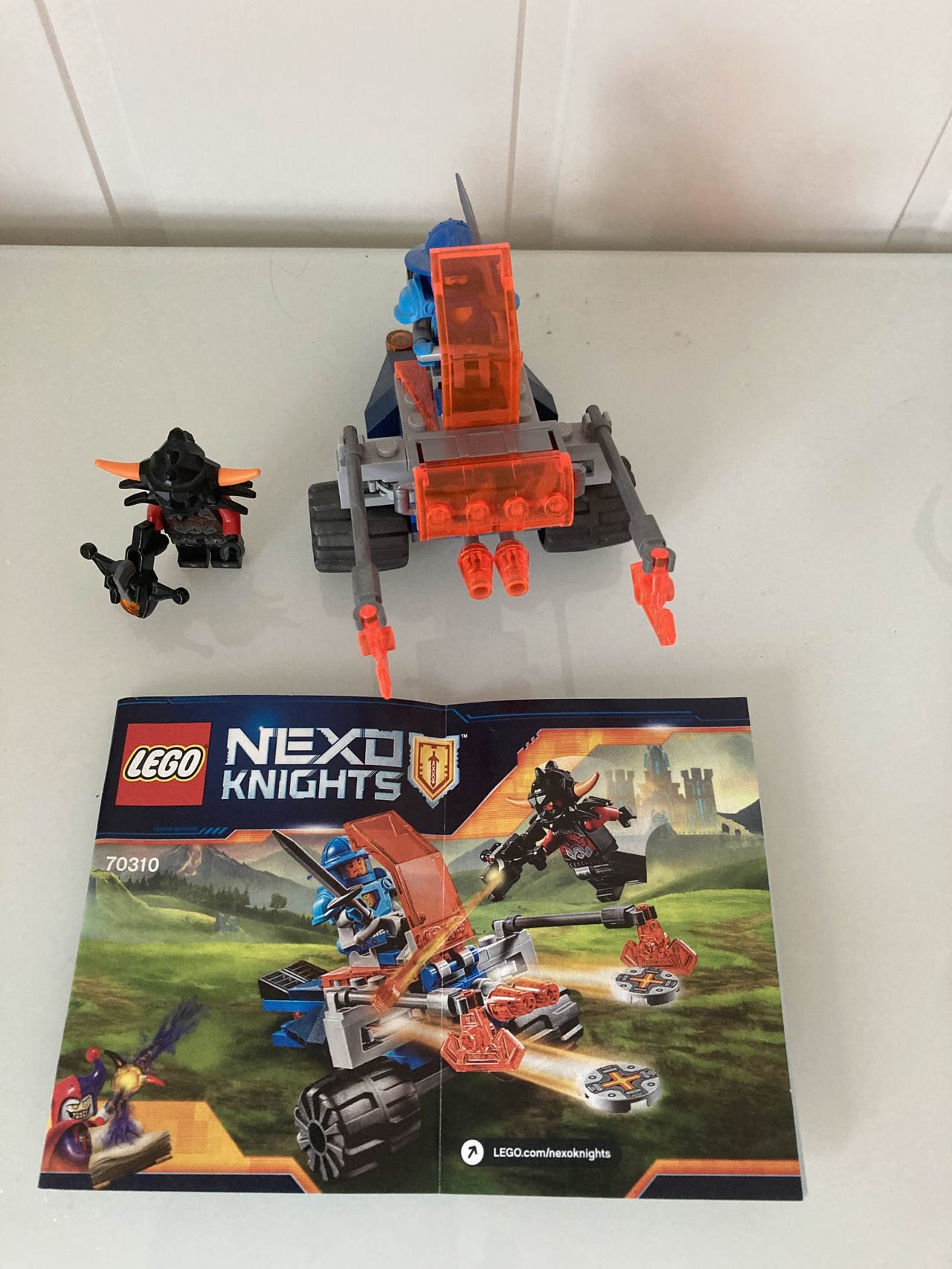 Lego Nexo Knights 70310 Knighton Battle Blaster FINN-torget