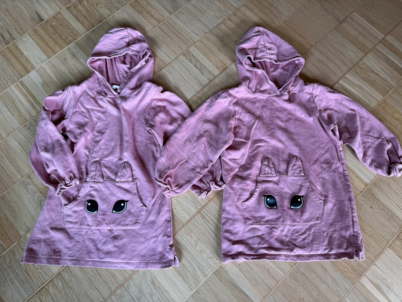 To like hoodies str 122/128 | FINN-torget