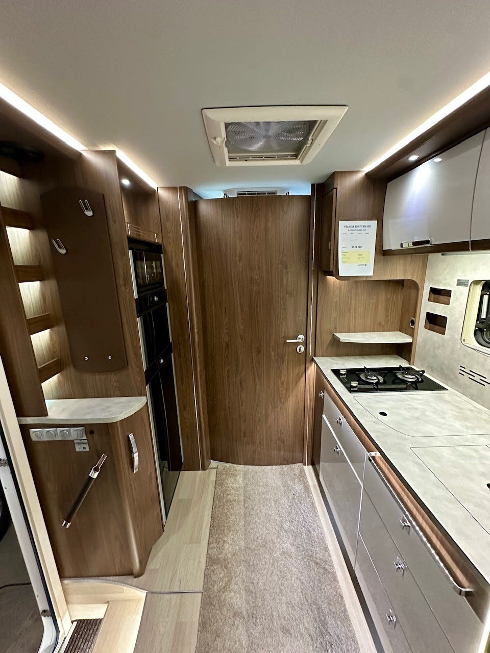 f5c85be4-f2c5-47df-babc-ae6aa72d7566