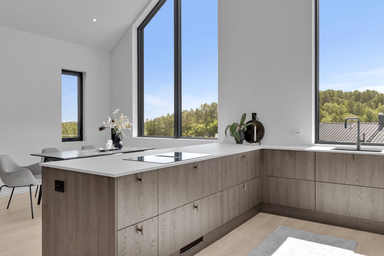 Image #14 Søgne/ Åros - Moderne og innholdsrik enebolig. Oppgradert inne og ute.