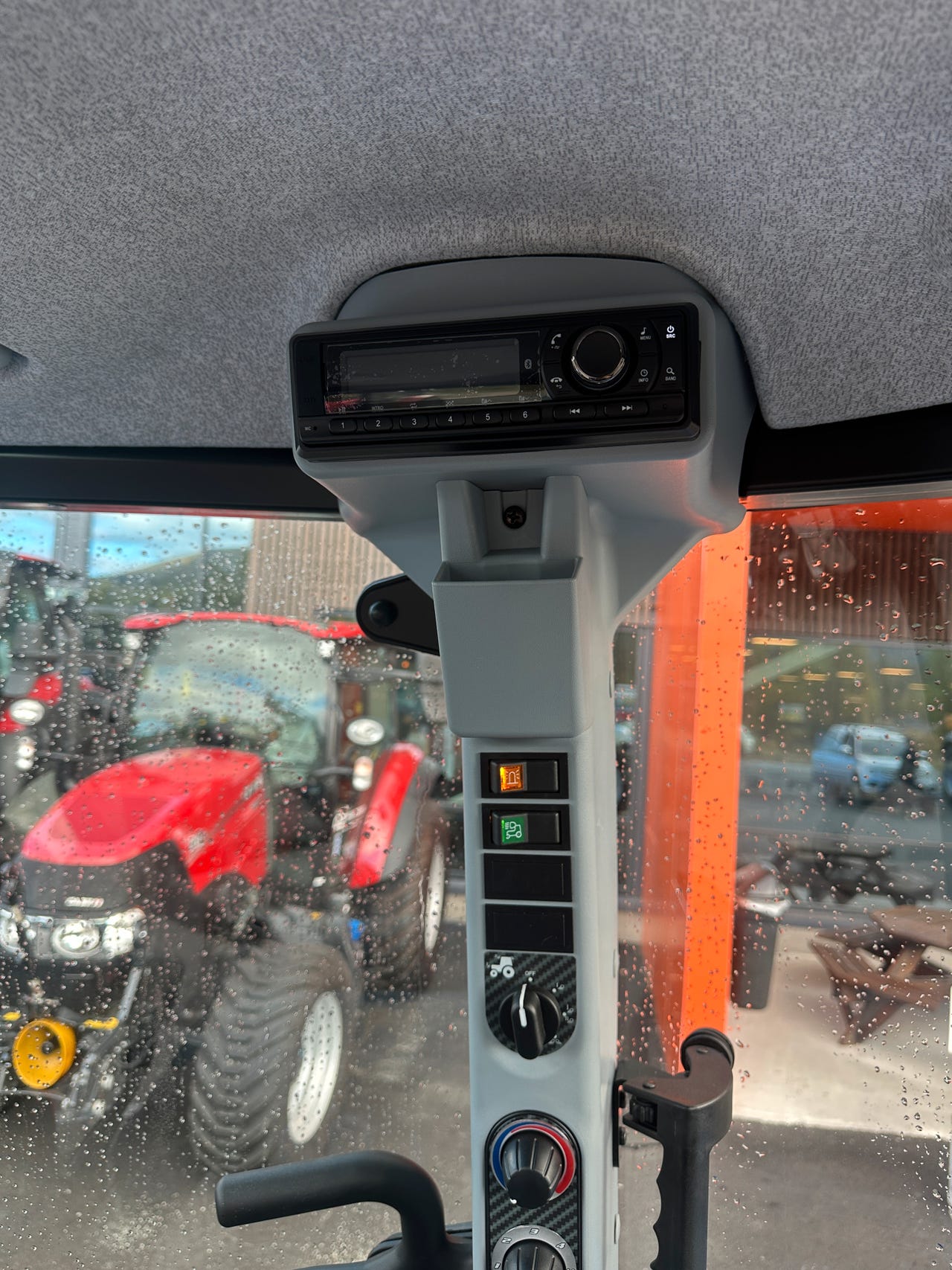 fbcb84bf-8d95-4845-83e8-95999b5fe9e3