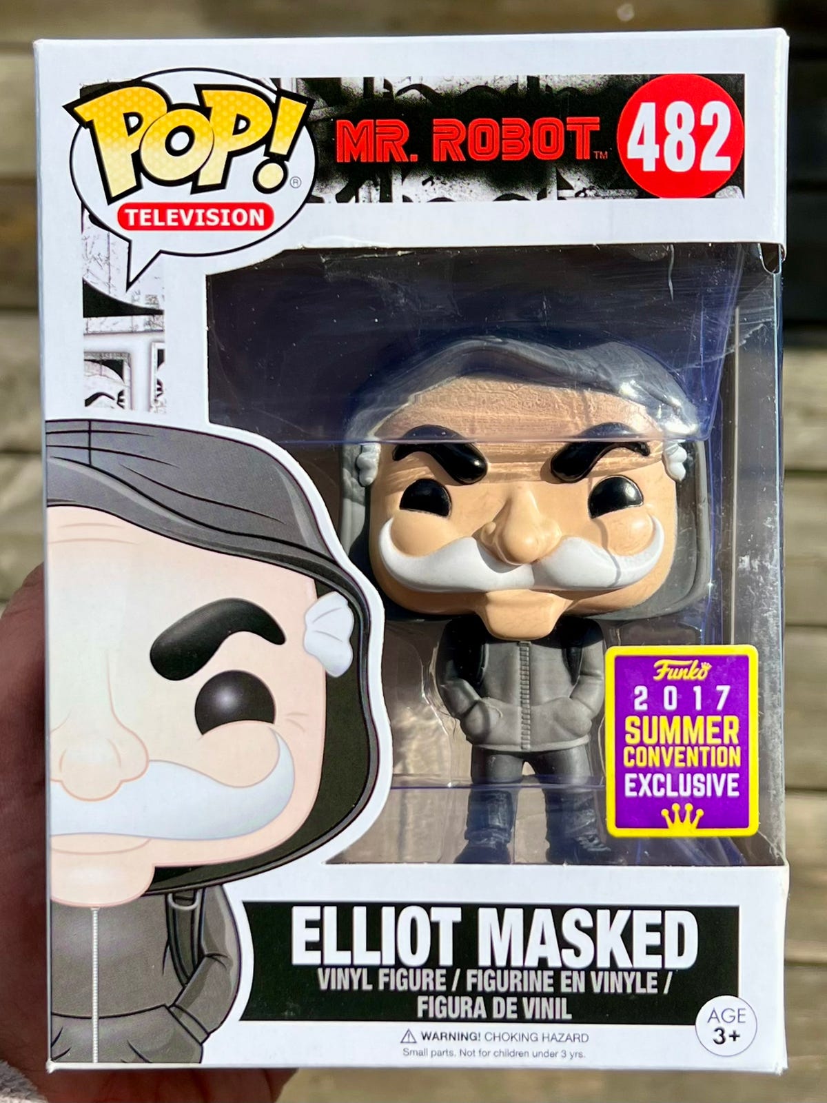 Funko Pop! Elliot Alderson (Masked) [Summer Convention] | Mr