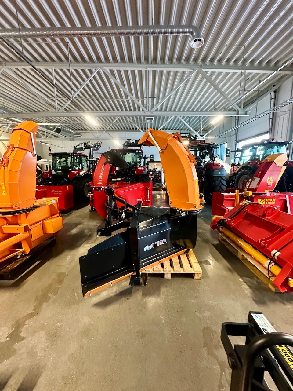 c880556a-1ca7-4e66-ad15-7fb2723560cf