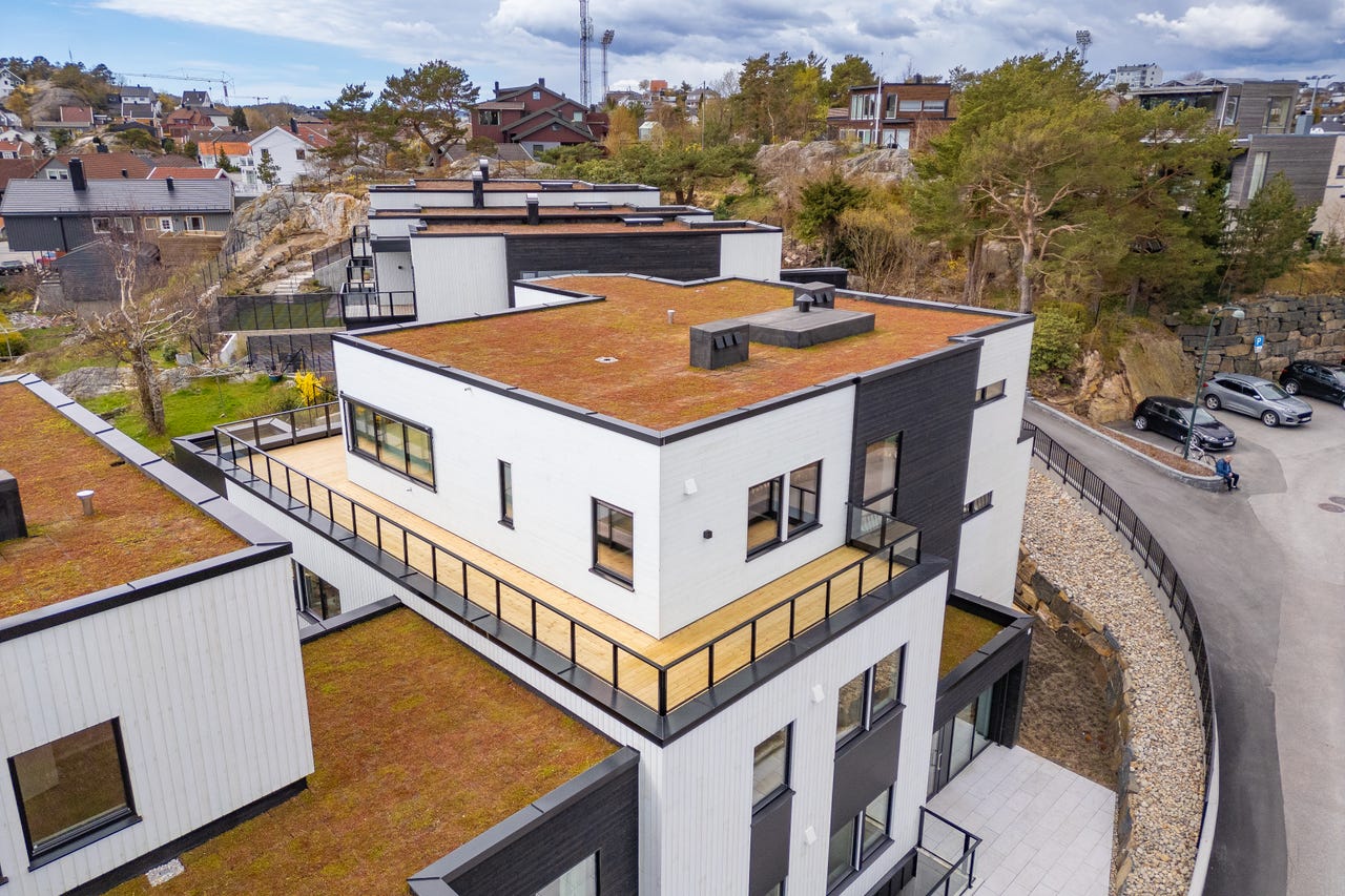 Image #0 Bertes/Lund I Toppetasje med stor solrik takterrasse I Utestue I Utsikt I Direkte heisadkomst I P-plass i kjeller