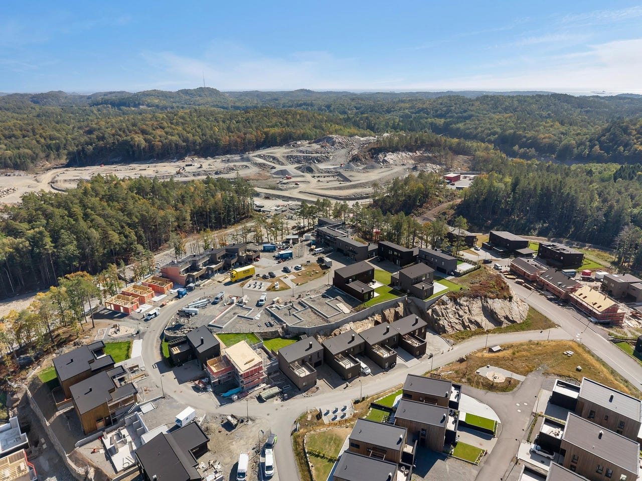 Image #6 Randesund I Drangsvann I Sommerro - KUN 1 IGJEN - Arkitekttegnede eneboliger med carport og 2 store terrasser