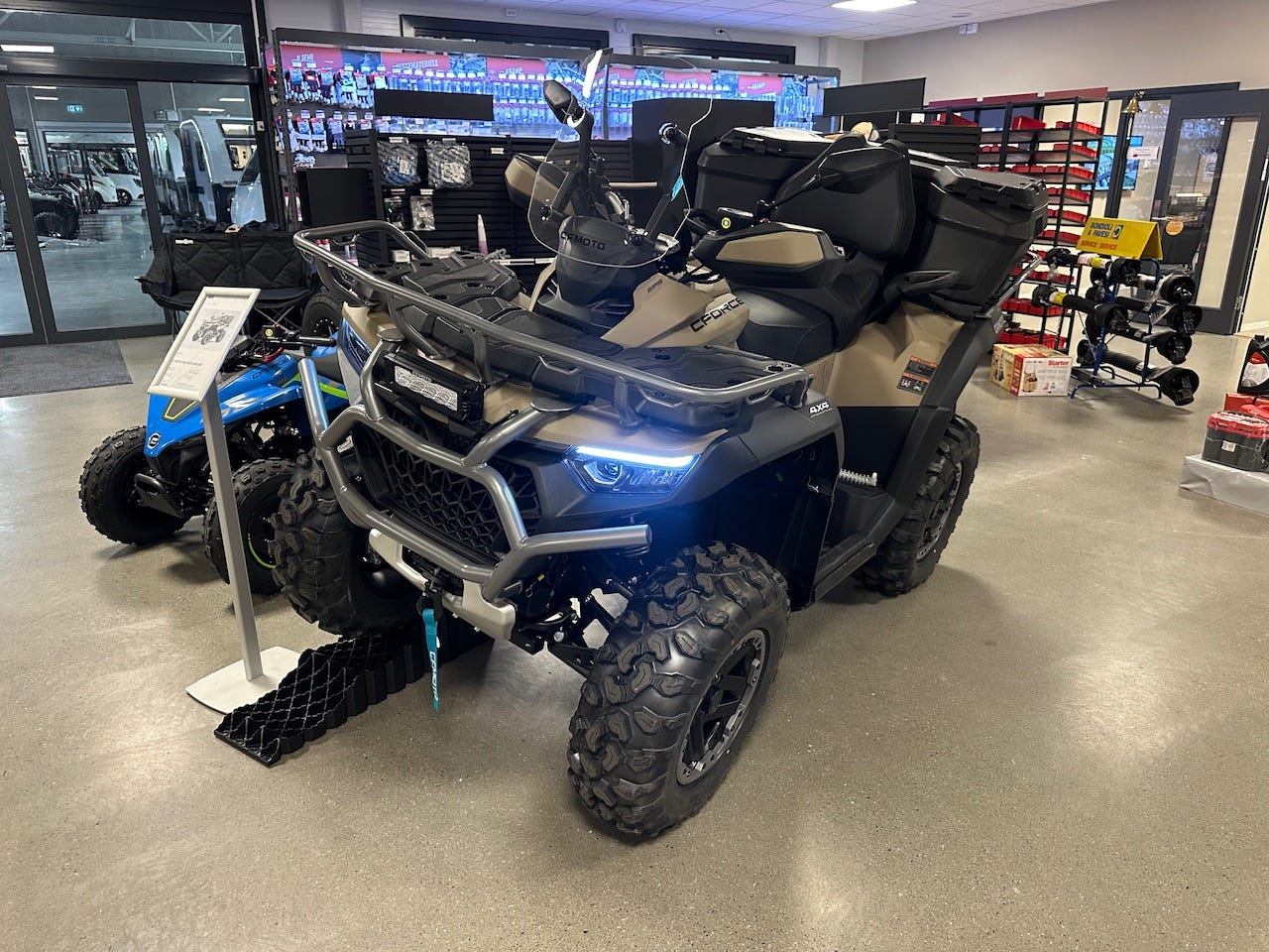 a6cd0a28-3bc2-49d3-82d8-16fb74c2f917