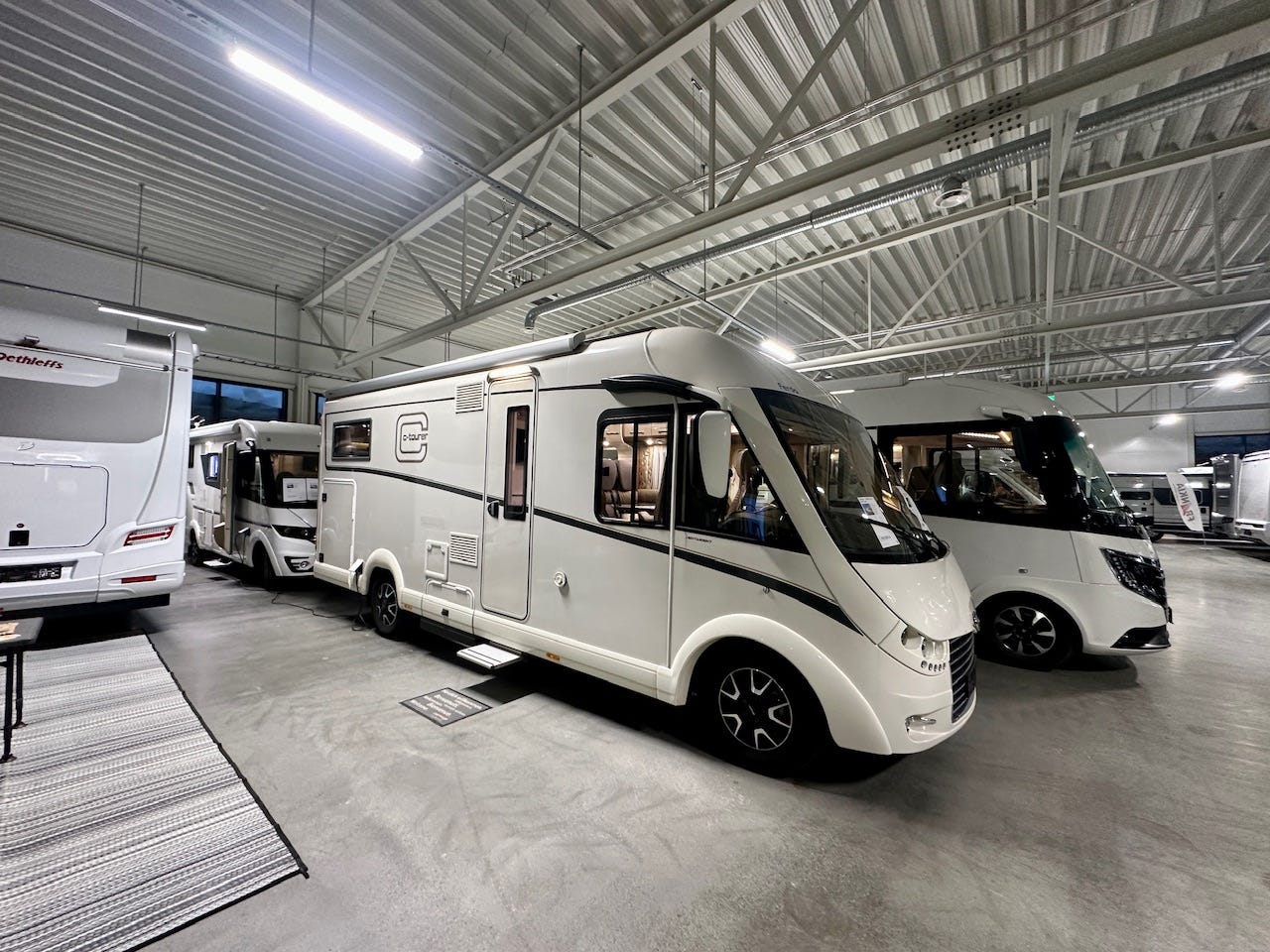 ee622260-02ba-4f2f-9505-3101ad6e3e64