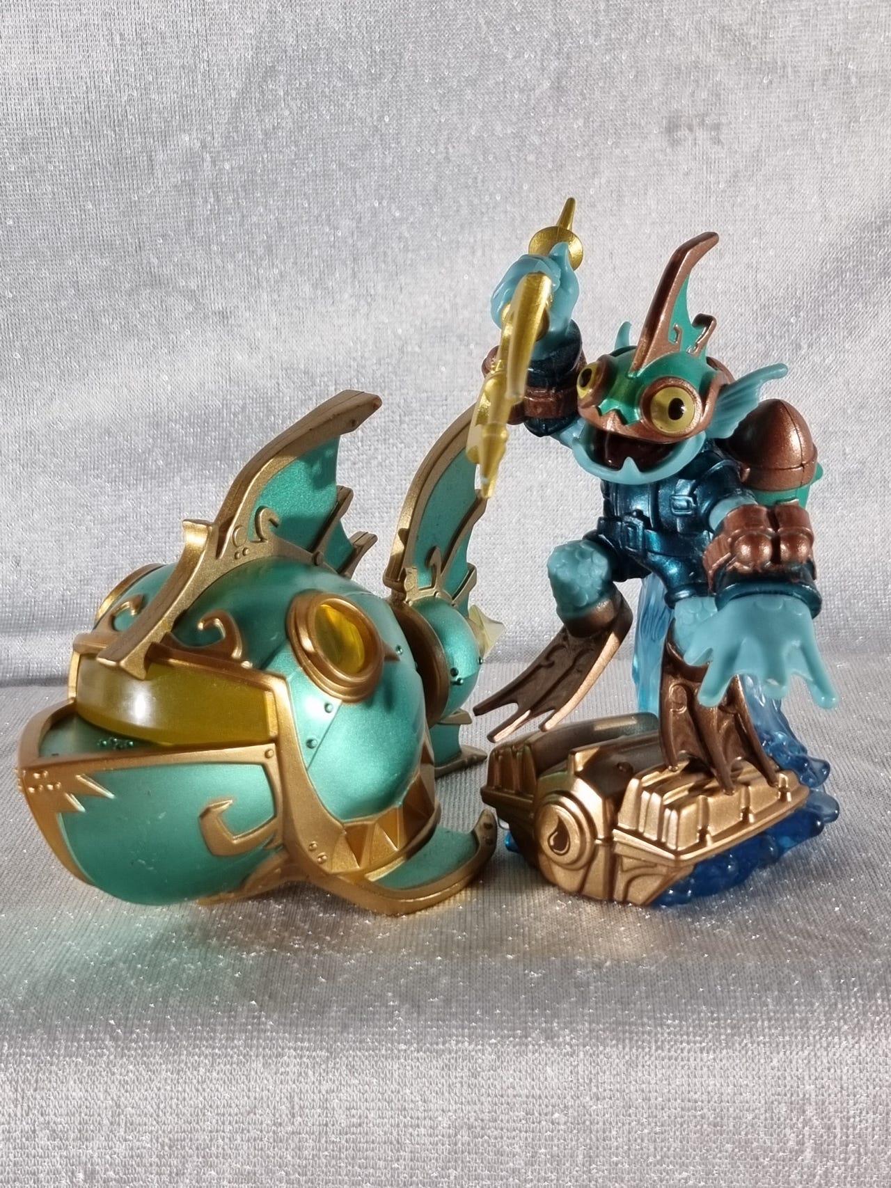 Shark Finn Skylanders Skylanders SuperChargers Deep Dive Gill