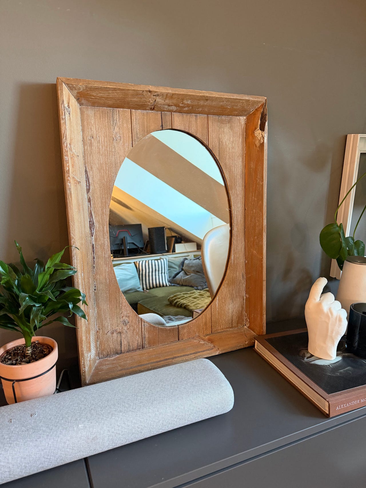 speil-med-reclaimed-treverk-finn-torget