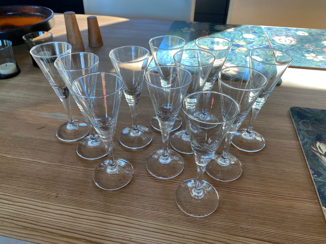 Snaps glass / drammeglass 11 stk , pris samlet ! | FINN-torget