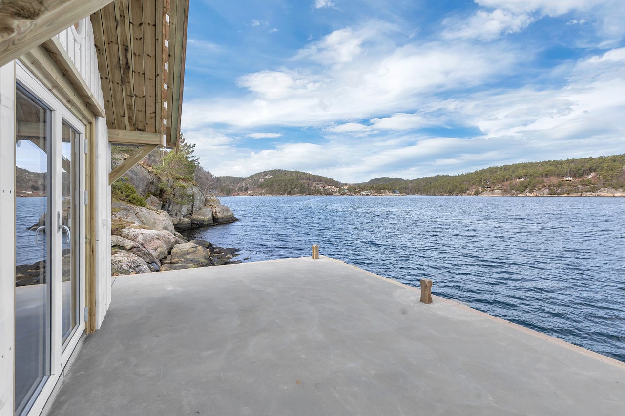 Image #13 VIGEBO mellom Søgne og Mandal - Ny idyllisk hytte/hus med strandlinje, ny brygge på 30 kvm og ny sjøbu.  Ferdig april 26