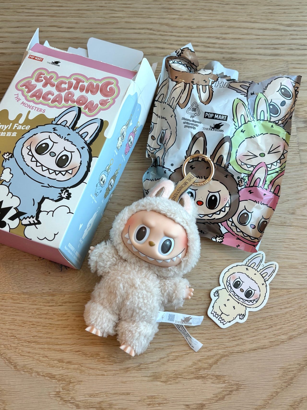 Labubu Exciting Macaron Soymilk | FINN-torget