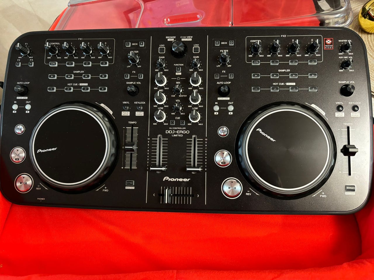 Pioneer DDJ-ERGO-K 希少】Pioneer DDJ-ERGO-K DJコントローラー