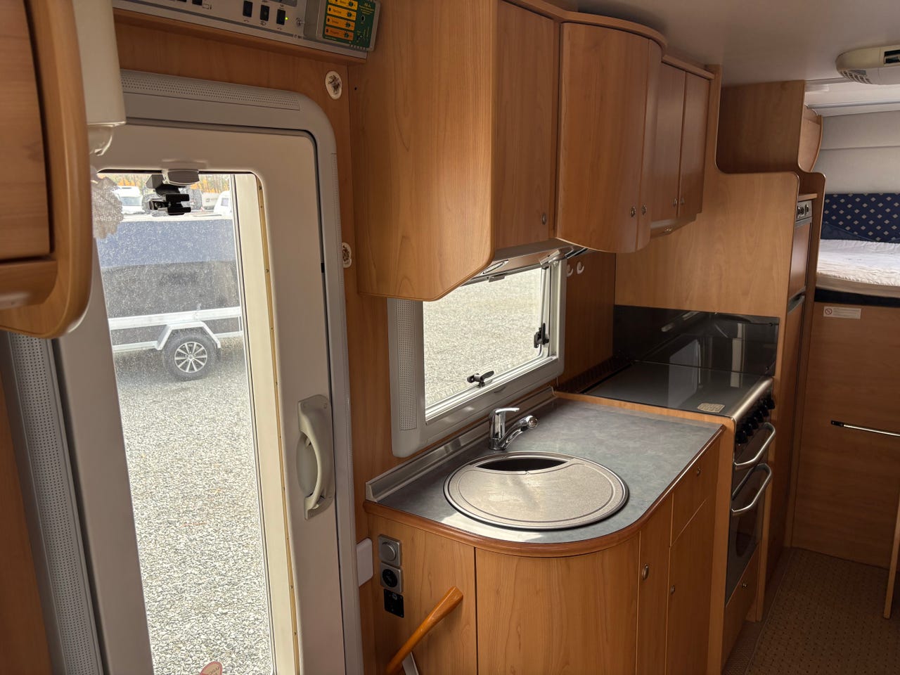 aaabdd9e-896d-408f-bc14-c13d2131402f