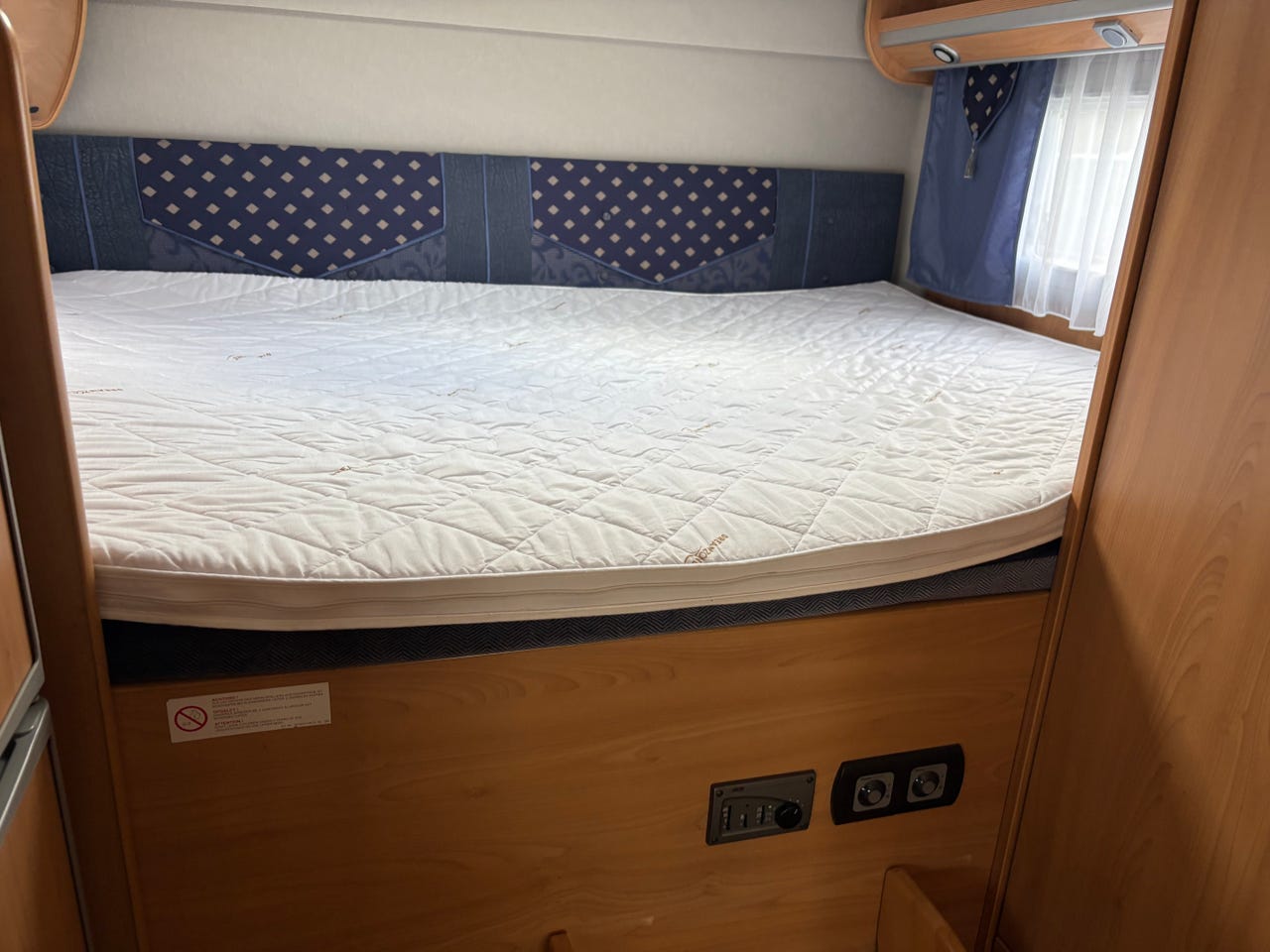 e87616a2-9790-405b-8342-cef3a135bb8d