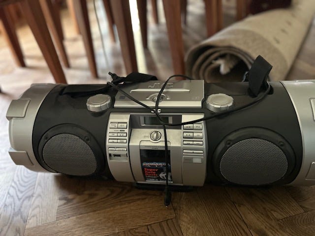 Bærbar stereo Bombaster | FINN-torget