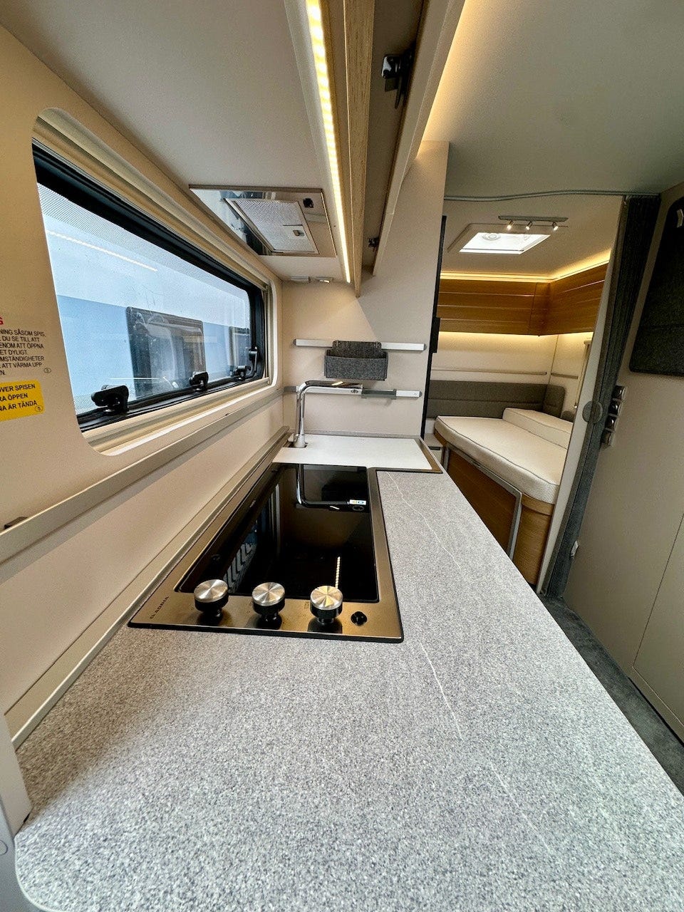 b3e74478-55db-4e31-9511-e83803c54960