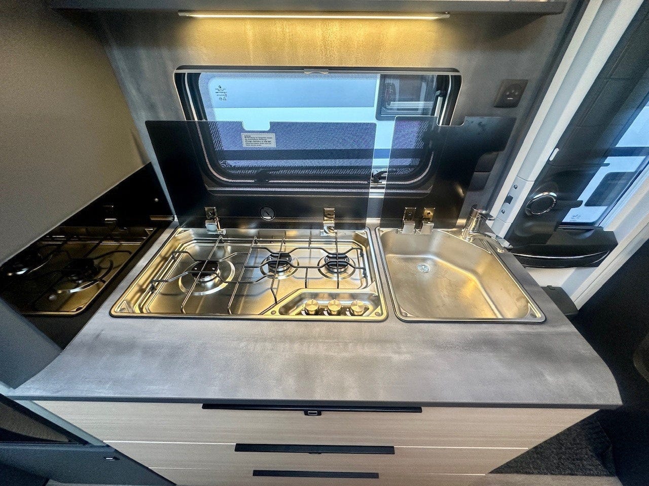 6f727070-4a88-4ed3-8a3d-b092978c4e0b