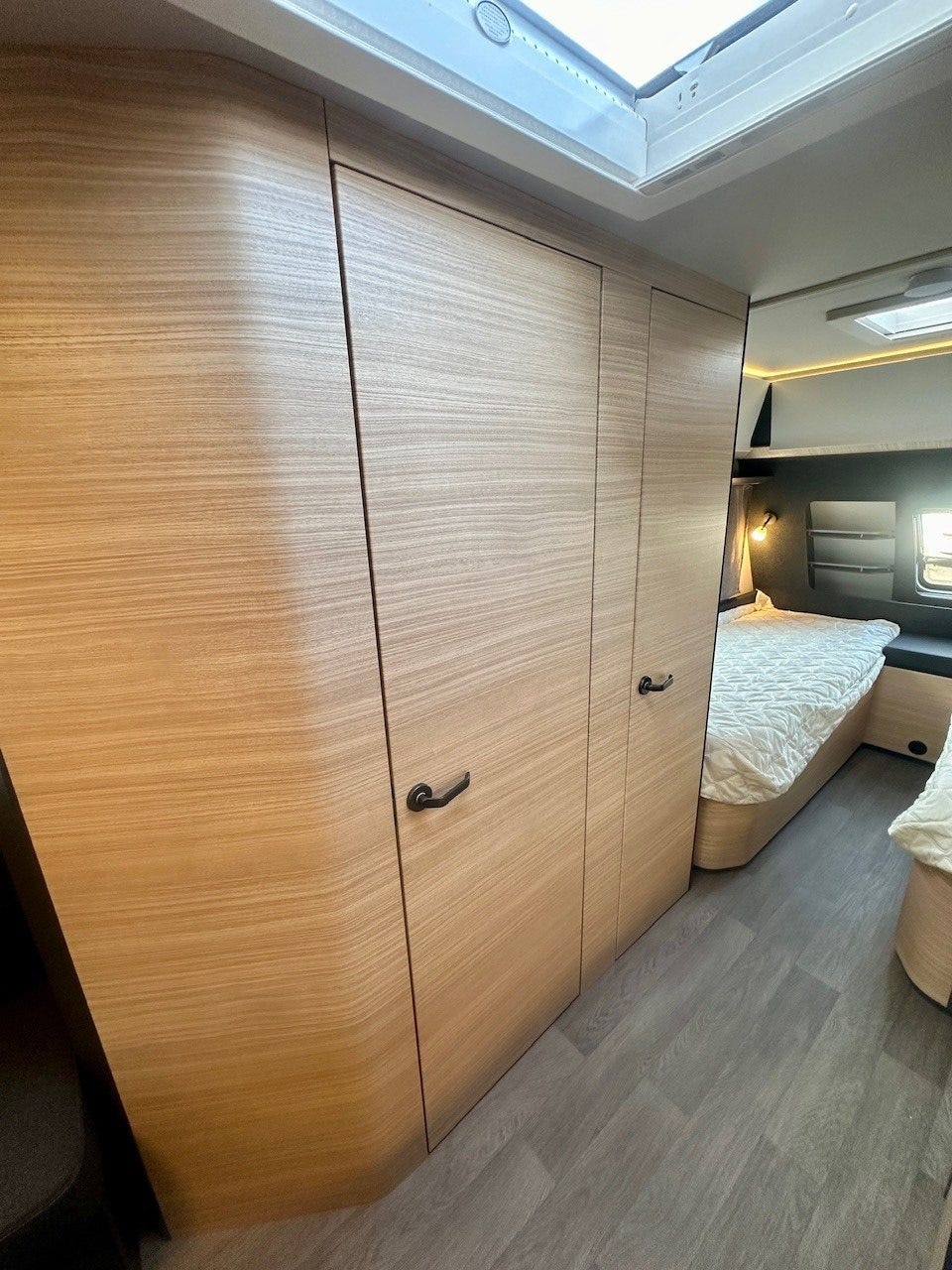 aab4fe23-c665-4371-af16-f6095d99ce35