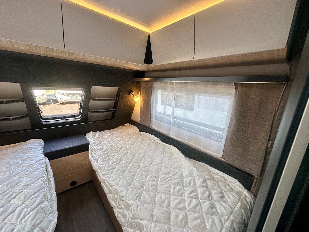 dd02917a-e305-4753-bd61-a532583acd51