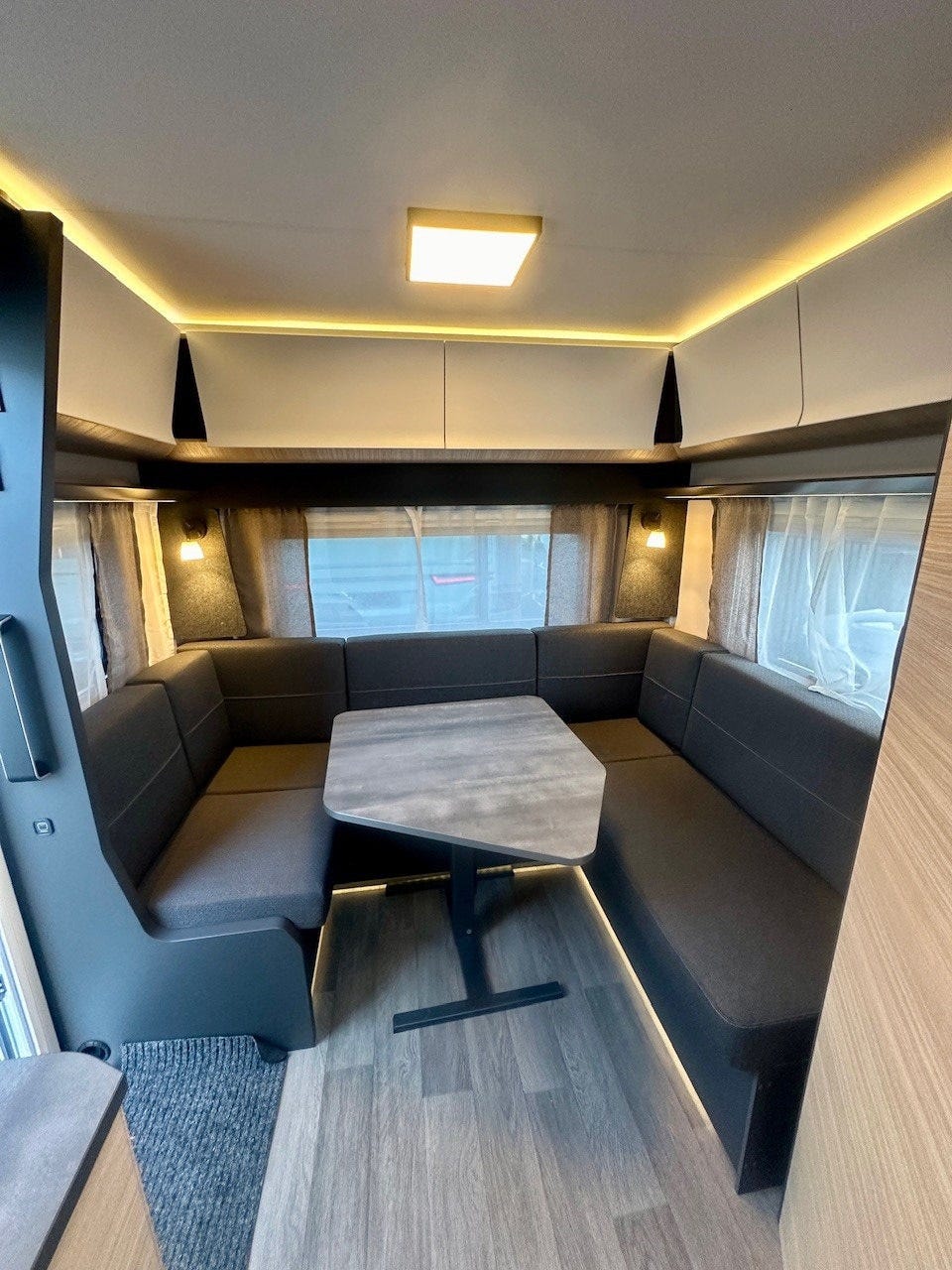 e1e62c51-2953-4564-9d16-82d9cd56b41a