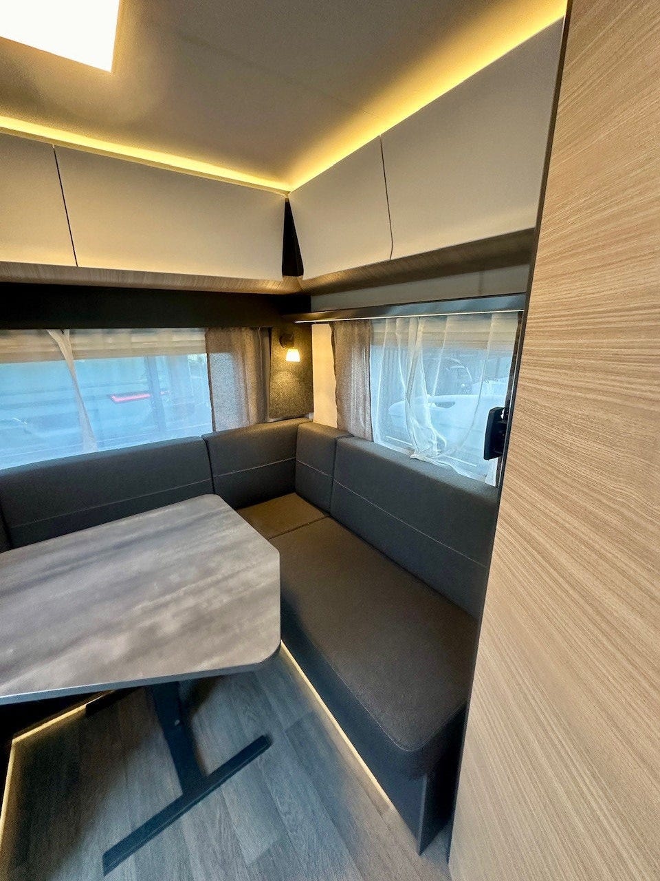 f4c8f203-b4be-480c-8863-49f85afe2ab1