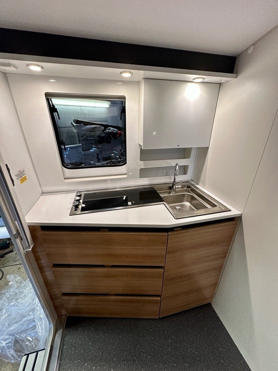 3df0e11c-6ba7-40d9-a8db-614d72139f7d