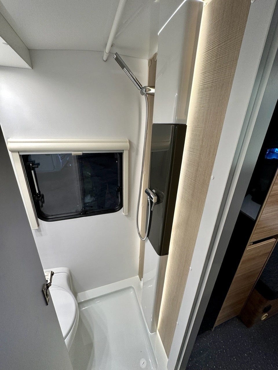 74339f8d-8e4b-440f-aeaa-de54ab49f27a