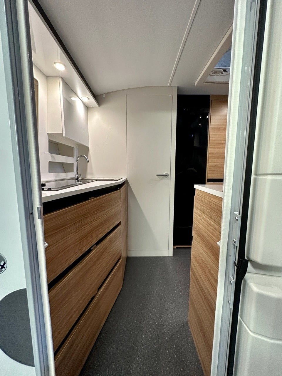 88a449eb-ae4e-47f9-a2c5-59b4fde1c32c