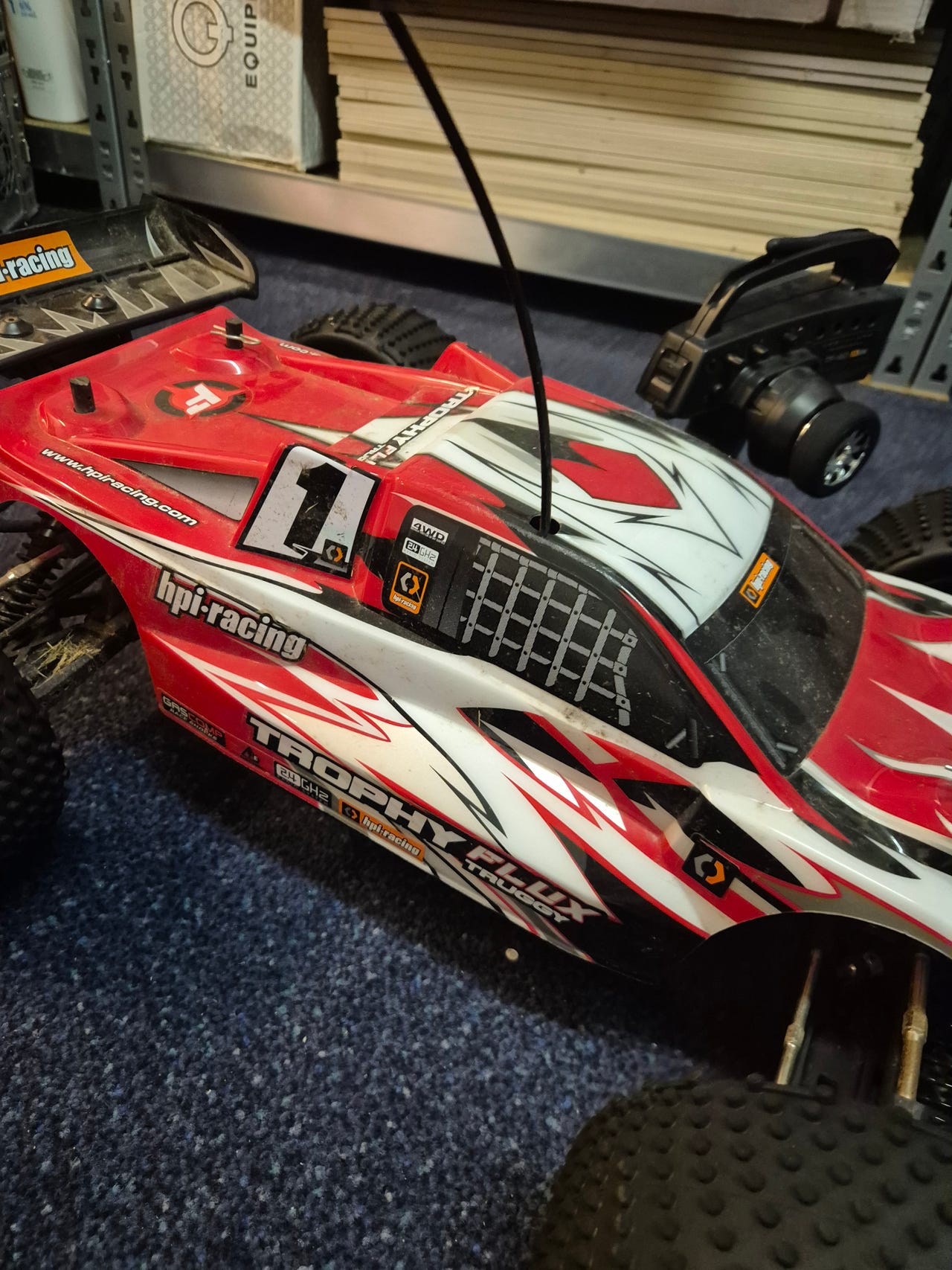 HPI Racing Trophy Truggy Flux 1/10 RC Bil + rep objekt og deler