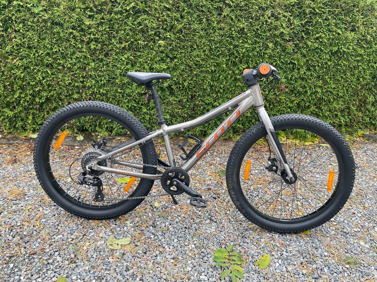 Scott Roxter 2025 mod 24 MTB barnesykkel titanium 24 tommer FINN