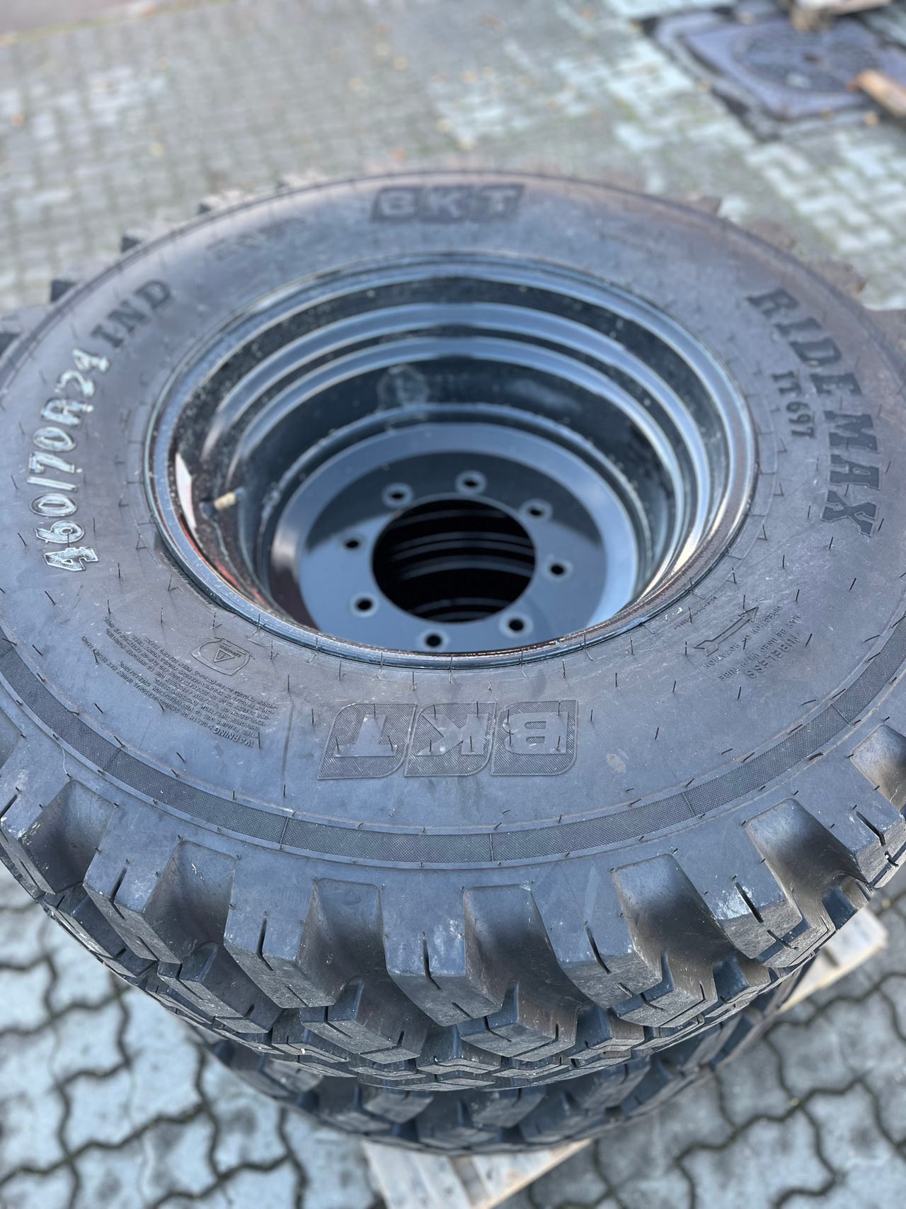 0d1d18f3-aac1-49c9-9019-37584461b15e